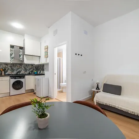 Quatre Llunes 圣波拉