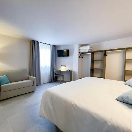 Quatre Llunes 2* Santa Pola